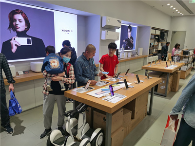 買嗨了！嘉定家電賣場(chǎng)銷售火爆，電子產(chǎn)品銷量激增三倍